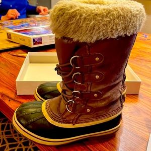 Sorel kids Joan of attic boots